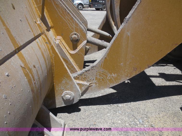 image for item D5972 1992 Caterpillar 988B wheel loader