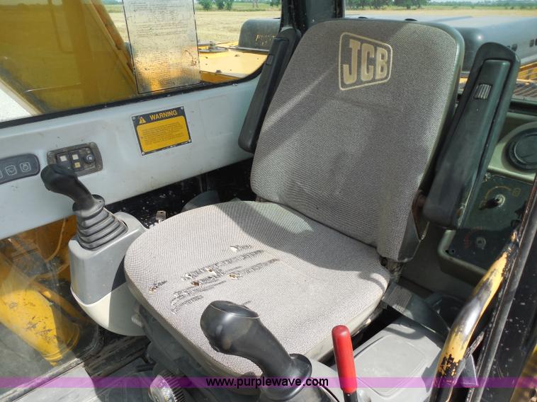 image for item D5974 2003 JCB 130LC excavator
