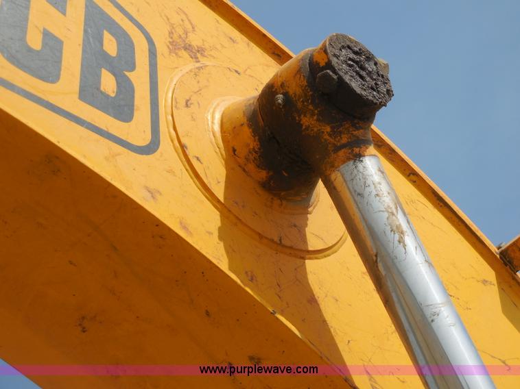 image for item D5974 2003 JCB 130LC excavator