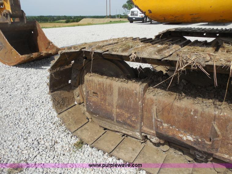 image for item D5974 2003 JCB 130LC excavator