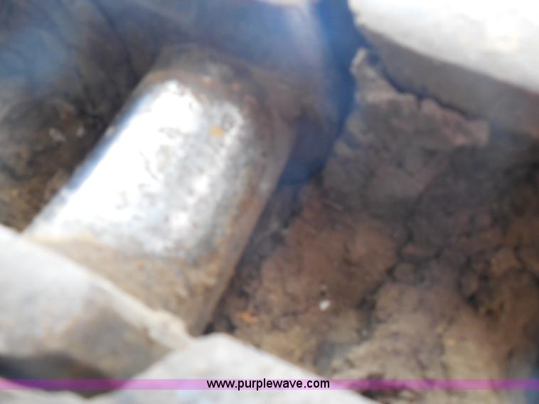 image for item D5974 2003 JCB 130LC excavator