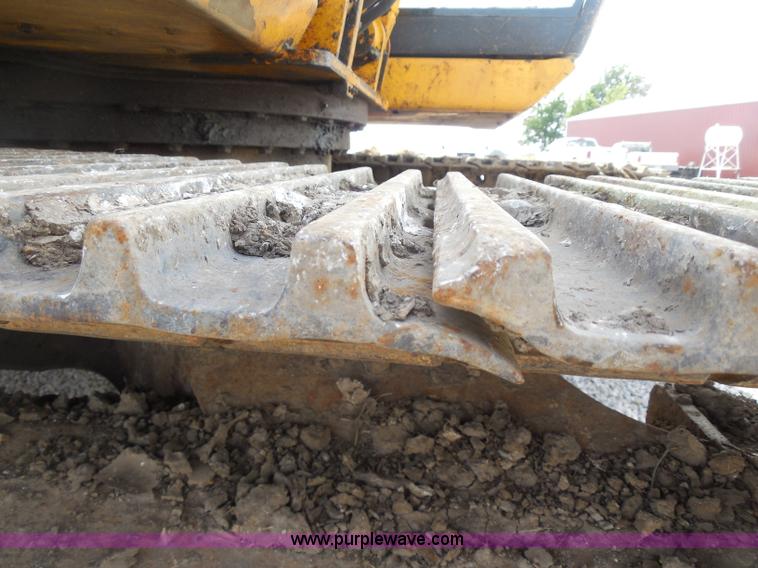 image for item D5974 2003 JCB 130LC excavator