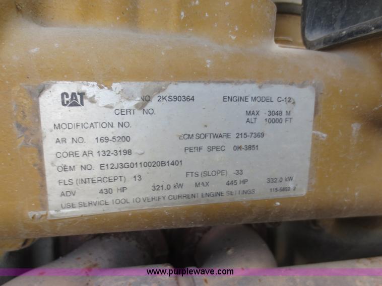 image for item D5980 2004 Kenworth T800B Super 18 dump truck