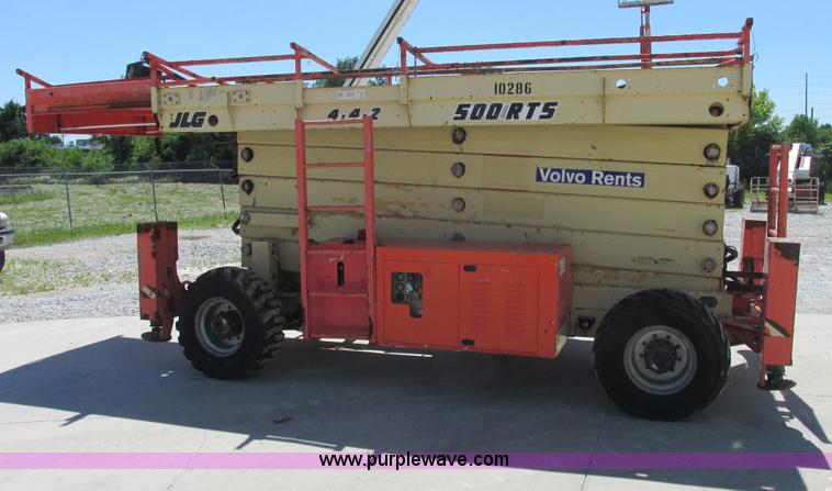 image for item E7272 JLG 500RTS rough terrain scissor lift