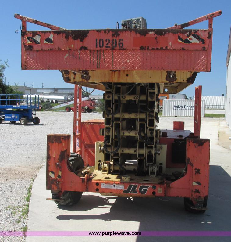 image for item E7272 JLG 500RTS rough terrain scissor lift