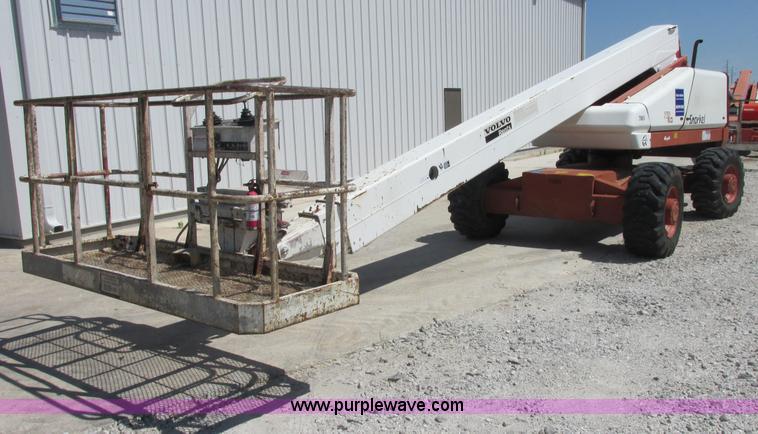 image for item E7273 Snorkel TB60 60' boom lift