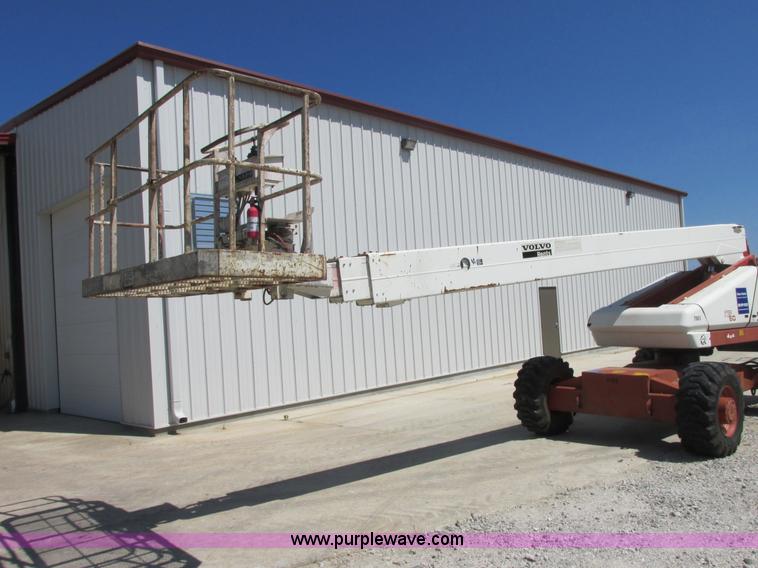 image for item E7273 Snorkel TB60 60' boom lift