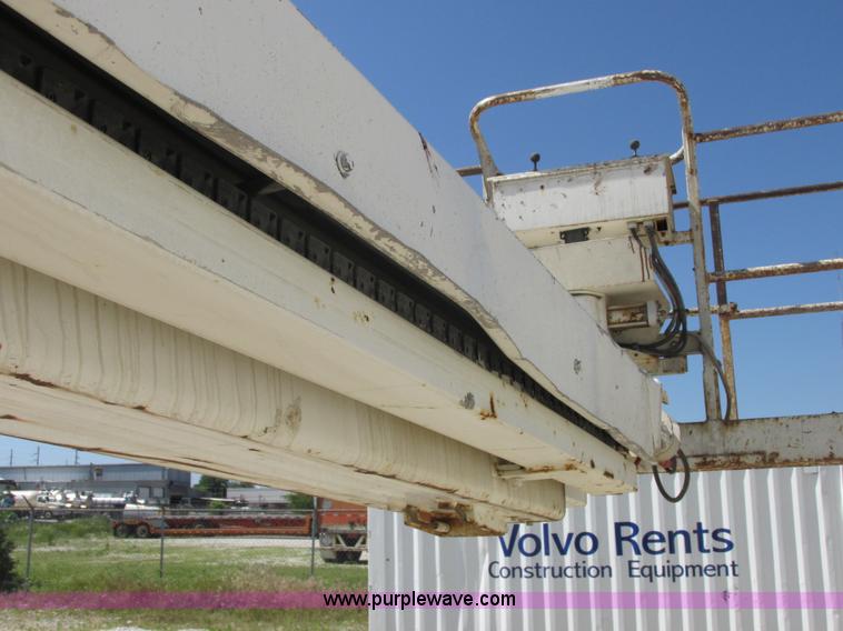 image for item E7273 Snorkel TB60 60' boom lift