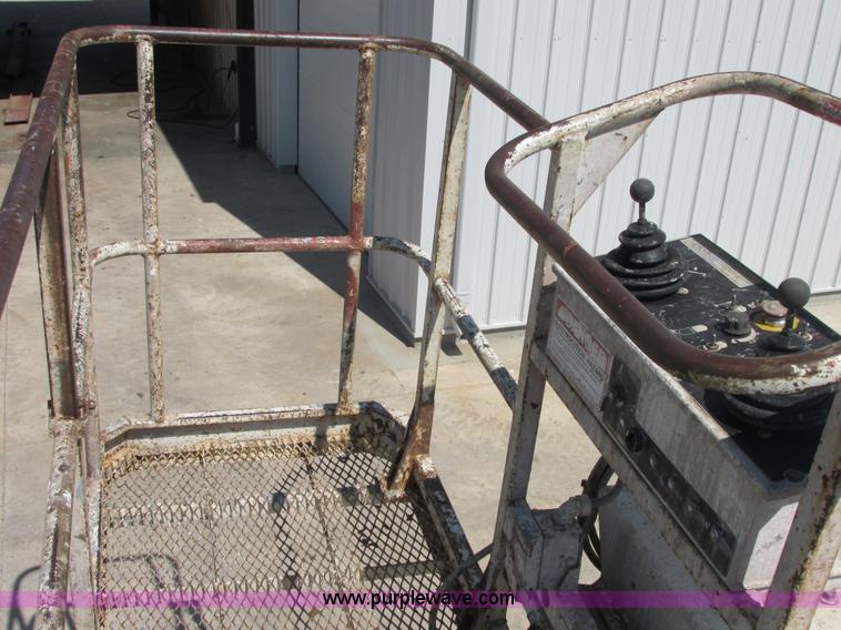 image for item E7273 Snorkel TB60 60' boom lift