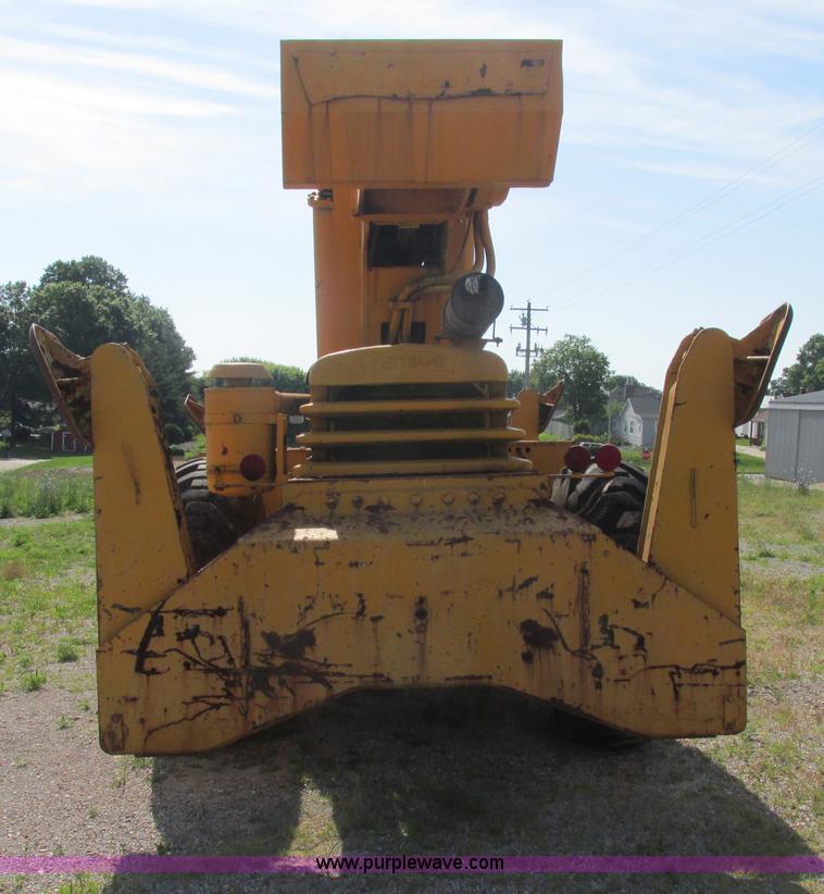 image for item E7276 Pettibone 30 Multikrane rough terrain crane