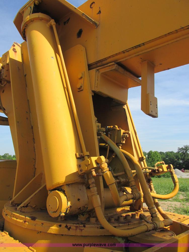 image for item E7276 Pettibone 30 Multikrane rough terrain crane