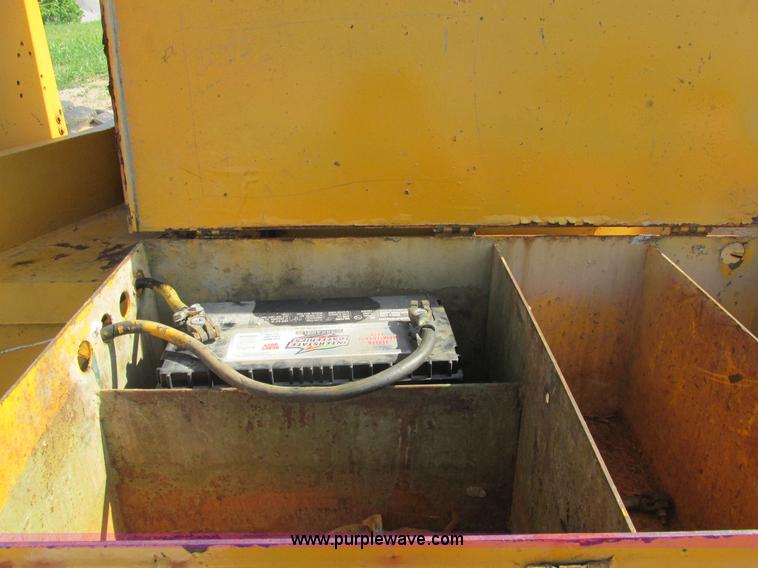 image for item E7276 Pettibone 30 Multikrane rough terrain crane