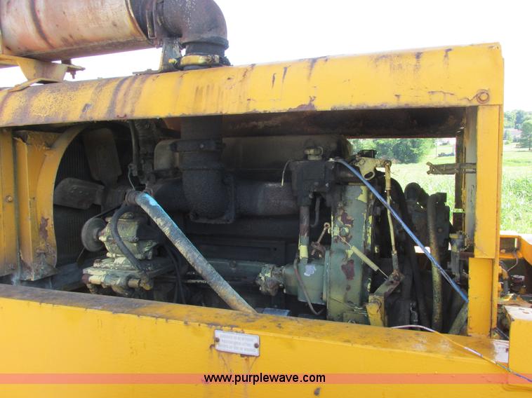 image for item E7276 Pettibone 30 Multikrane rough terrain crane