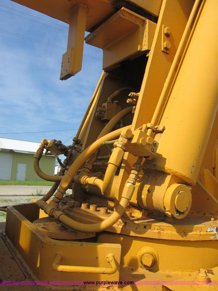 image for item E7276 Pettibone 30 Multikrane rough terrain crane