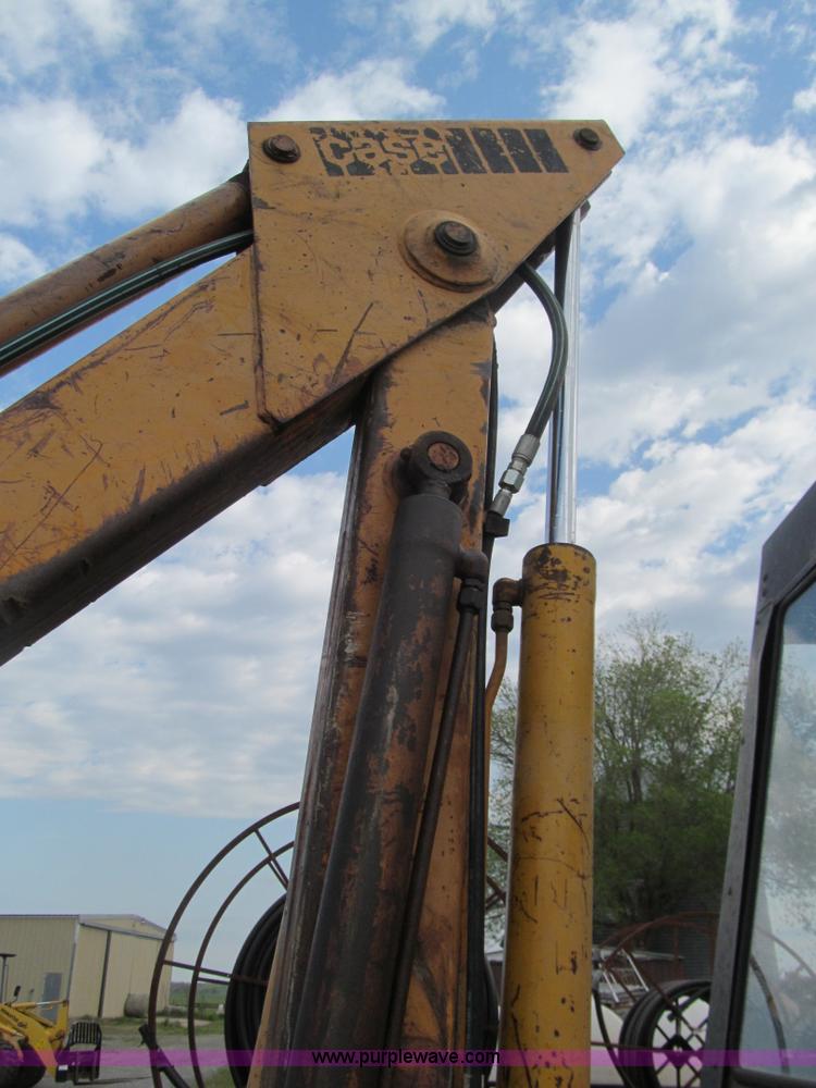 image for item E7540 1975 Case 580B Construction King backhoe