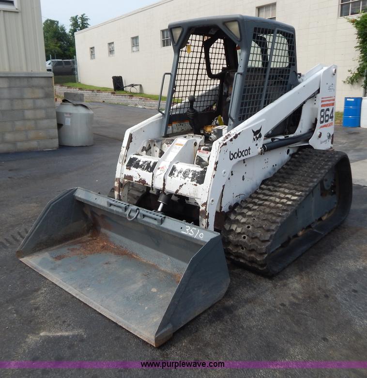 image for item F4025 2000 Bobcat 864 track skid steer