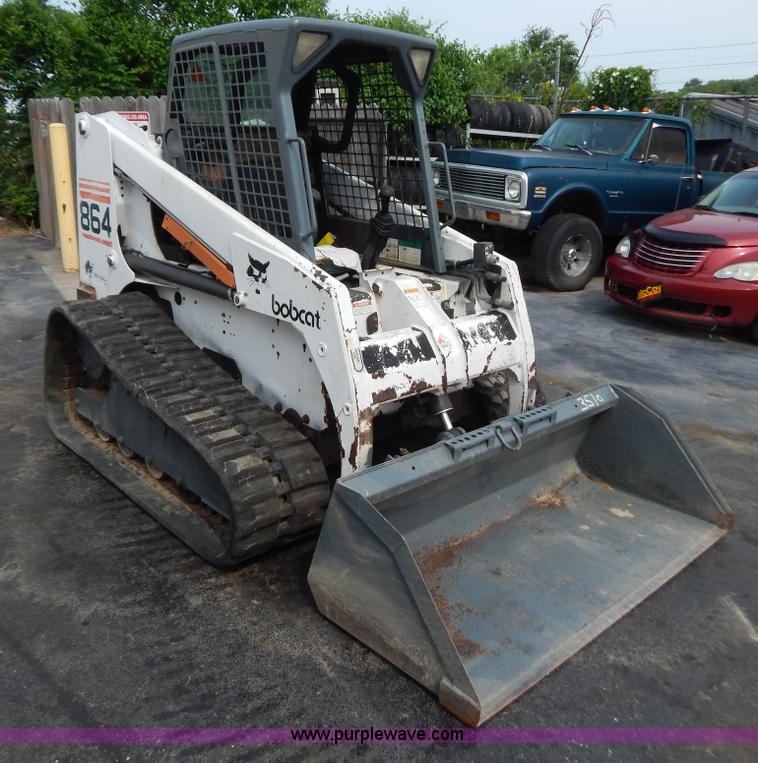 image for item F4025 2000 Bobcat 864 track skid steer