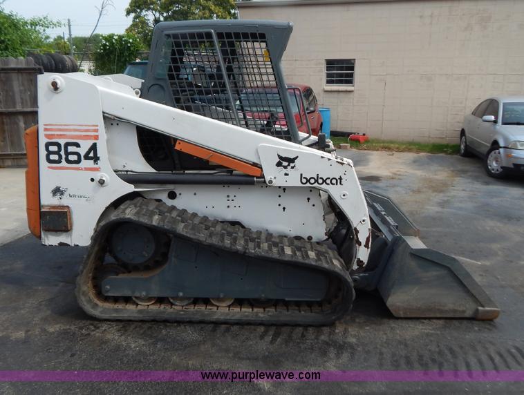 image for item F4025 2000 Bobcat 864 track skid steer