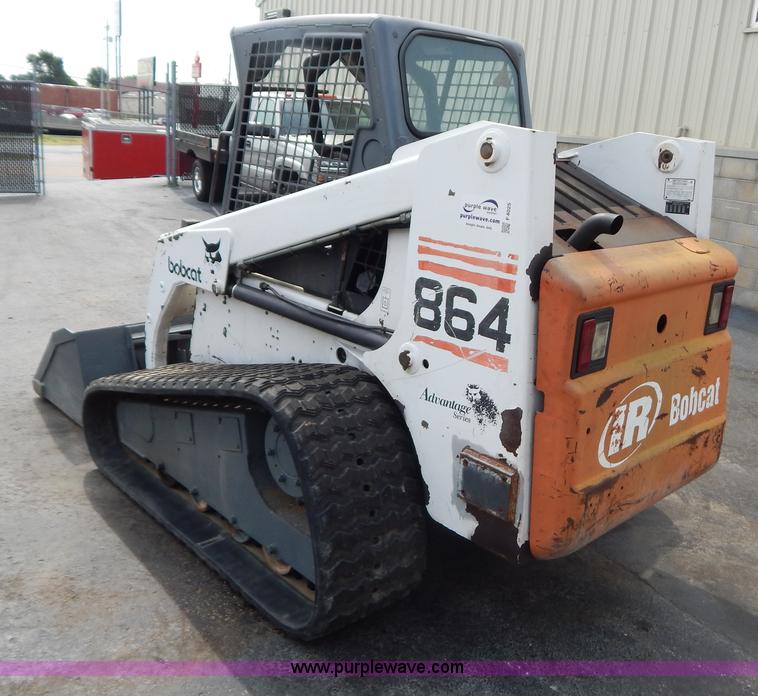 image for item F4025 2000 Bobcat 864 track skid steer