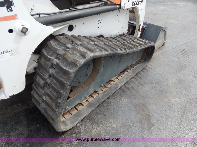 image for item F4025 2000 Bobcat 864 track skid steer