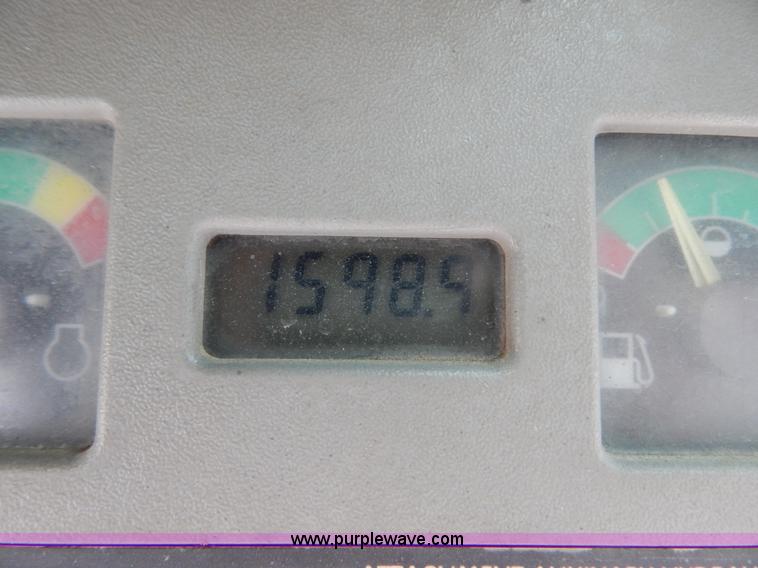 image for item F4025 2000 Bobcat 864 track skid steer