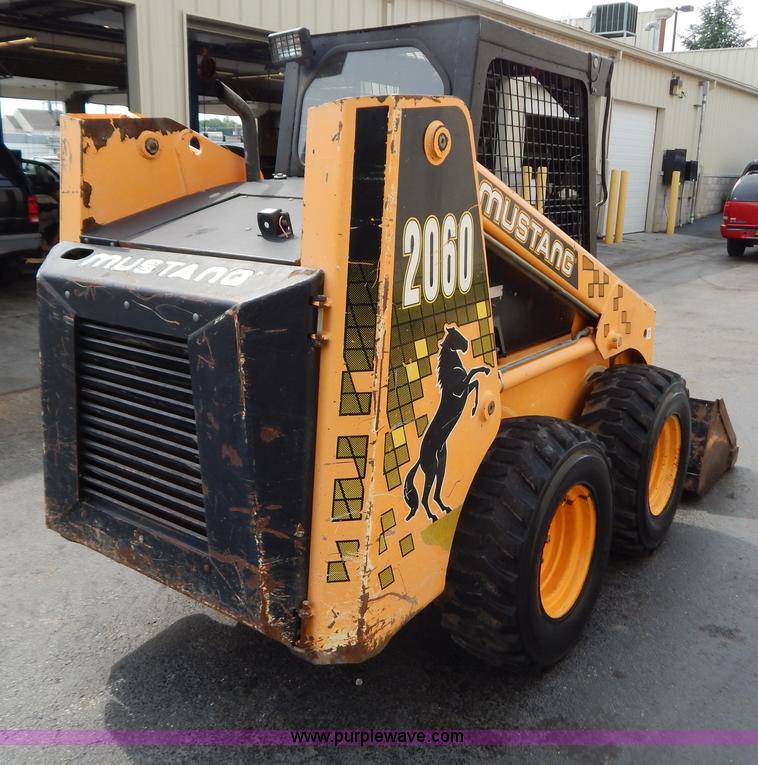 image for item F4026 1996 Mustang 2060 skid steer