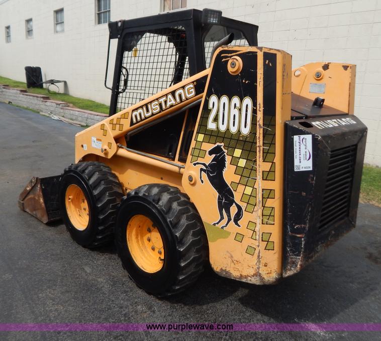 image for item F4026 1996 Mustang 2060 skid steer