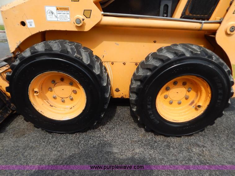 image for item F4026 1996 Mustang 2060 skid steer