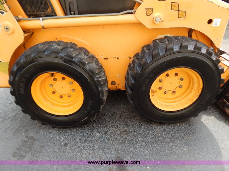 image for item F4026 1996 Mustang 2060 skid steer