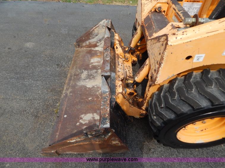 image for item F4026 1996 Mustang 2060 skid steer