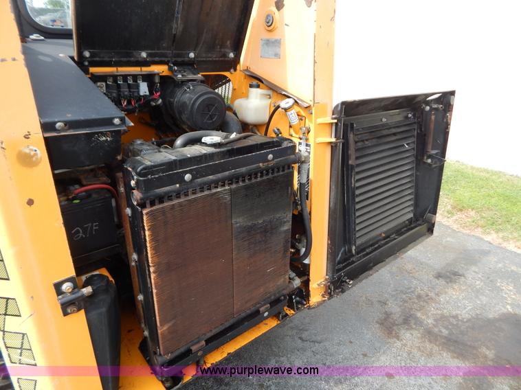 image for item F4026 1996 Mustang 2060 skid steer