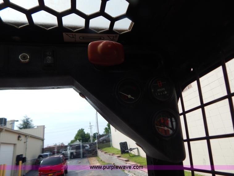 image for item F4026 1996 Mustang 2060 skid steer