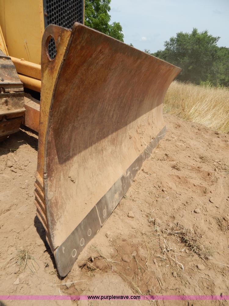 image for item F4027 1994 Caterpillar D3C Series III dozer