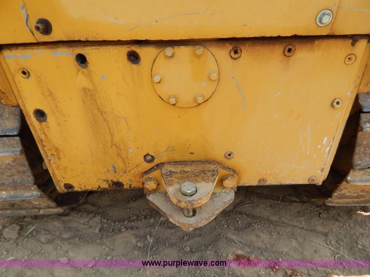 image for item F4027 1994 Caterpillar D3C Series III dozer