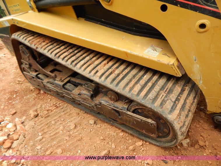 image for item F4028 ASV Posi-Track RC-85 track skid steer