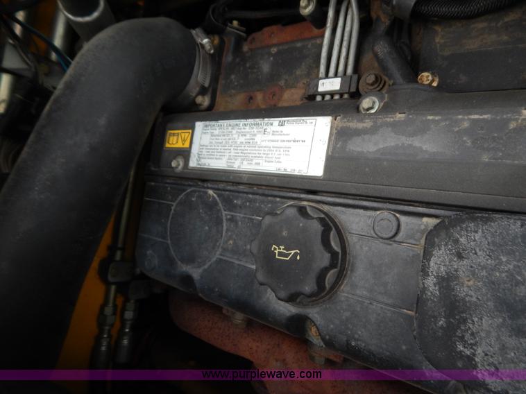 image for item F4028 ASV Posi-Track RC-85 track skid steer