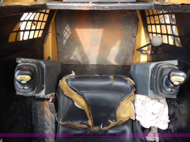 image for item F4028 ASV Posi-Track RC-85 track skid steer