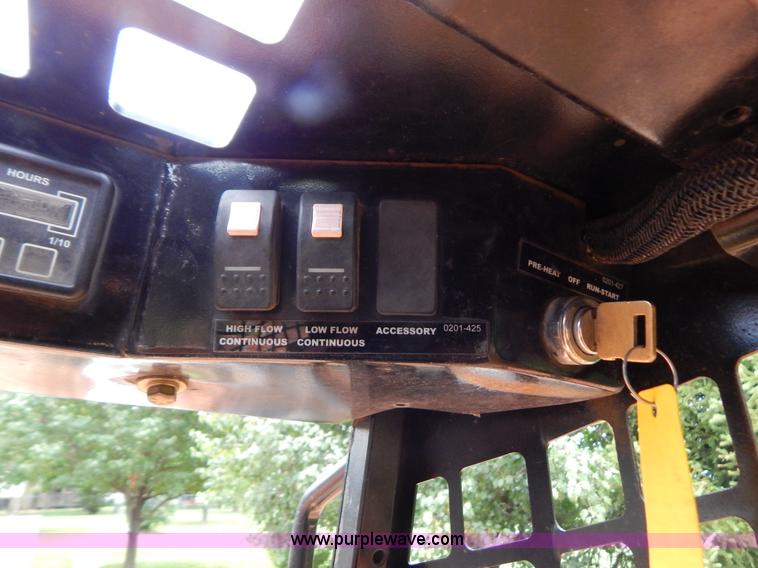 image for item F4028 ASV Posi-Track RC-85 track skid steer