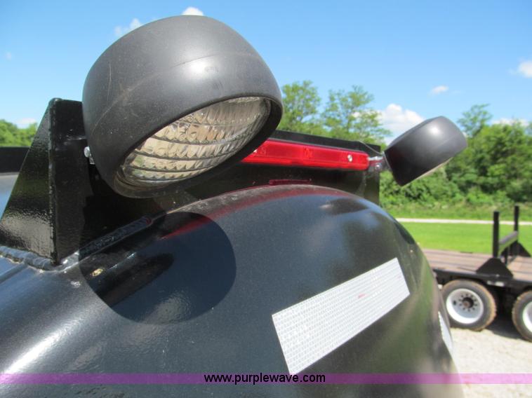 image for item F5075 2011 Global Vacuum Systems 130 barrel vac trailer