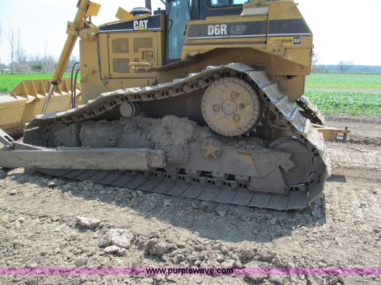 image for item F5091 2003 Caterpillar D6R LGP Series II dozer