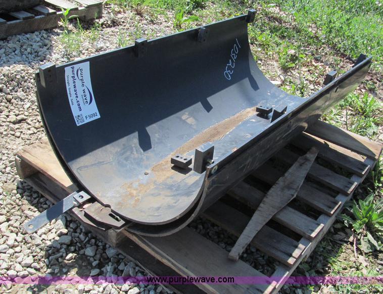 image for item F5092 Smooth shell kit for 48" vibratory roller with padded drum