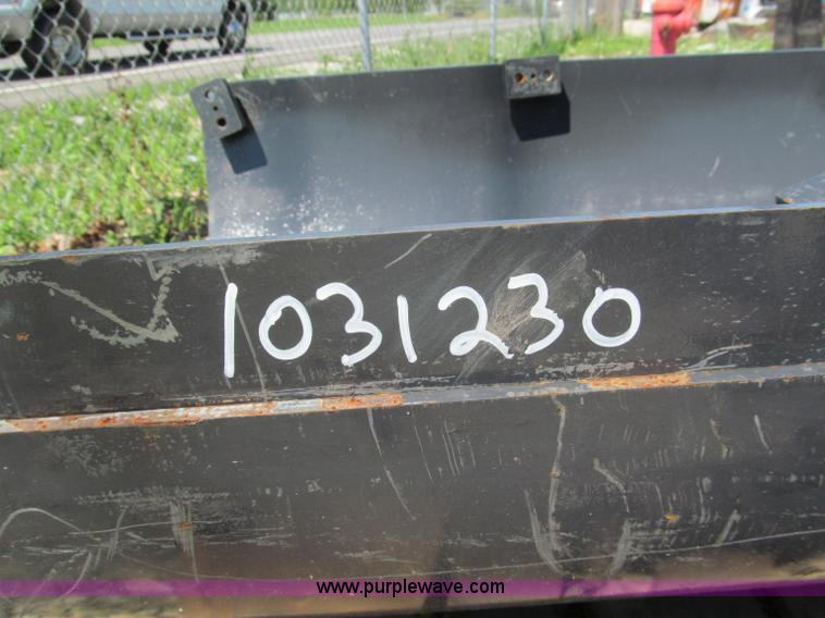 image for item F5092 Smooth shell kit for 48" vibratory roller with padded drum