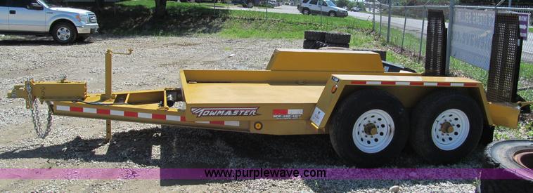 image for item F5104 2011 Towmaster T10P skid steer trailer