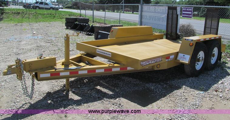 image for item F5104 2011 Towmaster T10P skid steer trailer