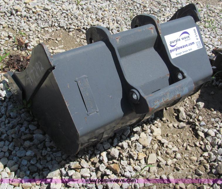 image for item F5108 Bobcat 30" excavator bucket