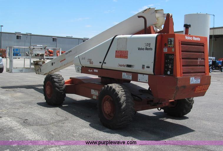 image for item F5110 2000 Snorkel boom lift