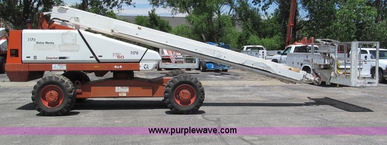 image for item F5110 2000 Snorkel boom lift