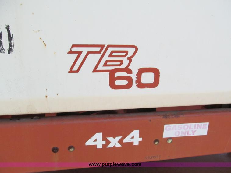 image for item F5110 2000 Snorkel boom lift