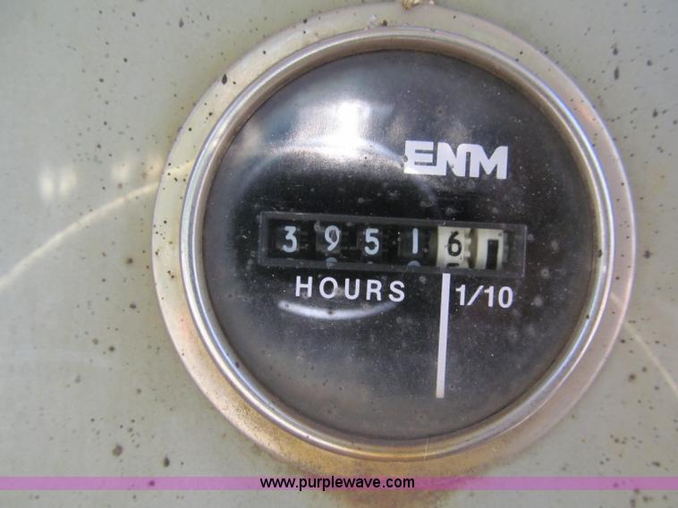 image for item F5110 2000 Snorkel boom lift