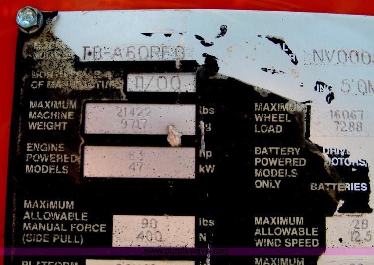 image for item F5110 2000 Snorkel boom lift